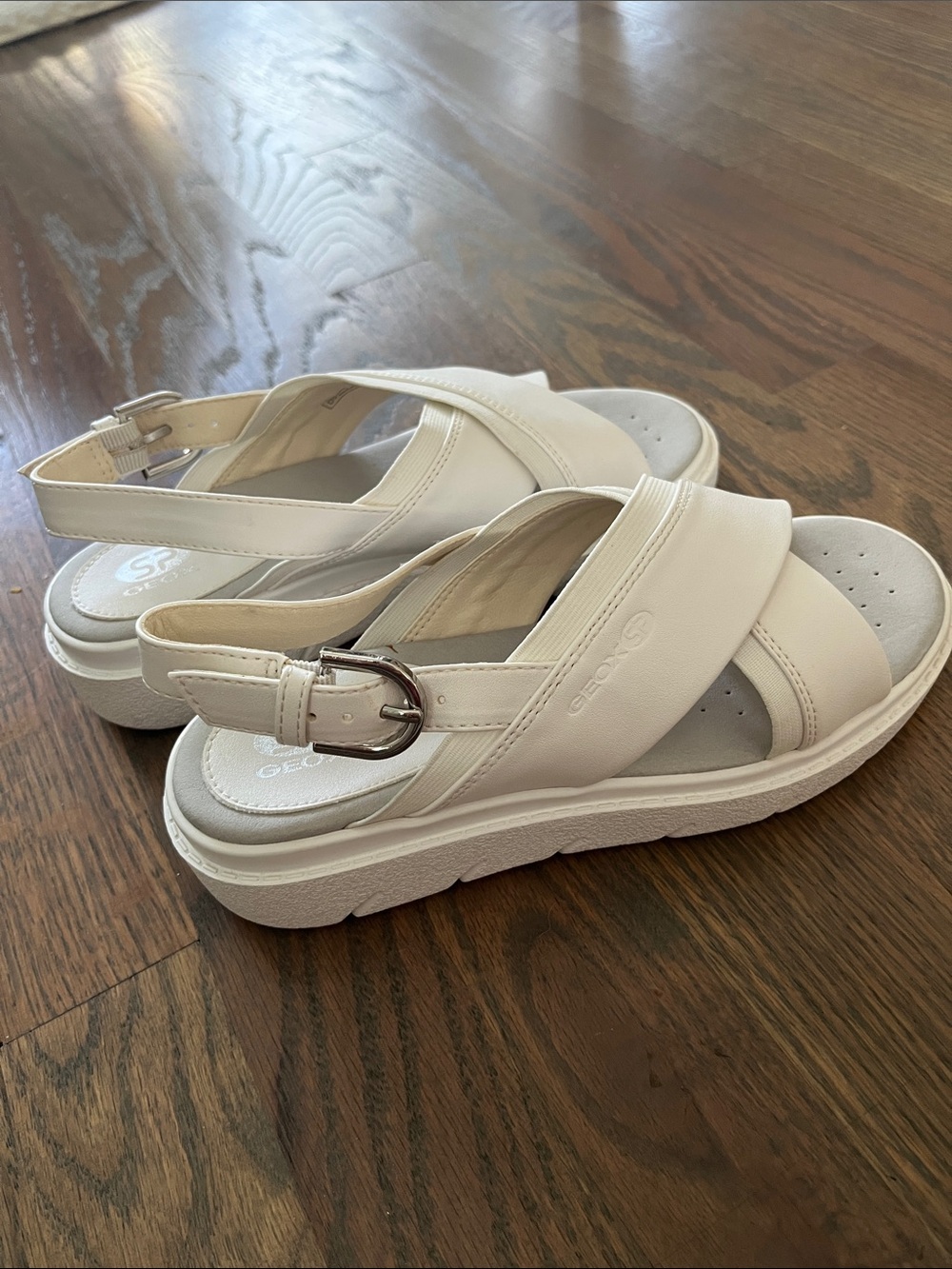 Geox Slingback Sandal Womens 5 White Wedge Heel Buckle Casual Comfort Walking